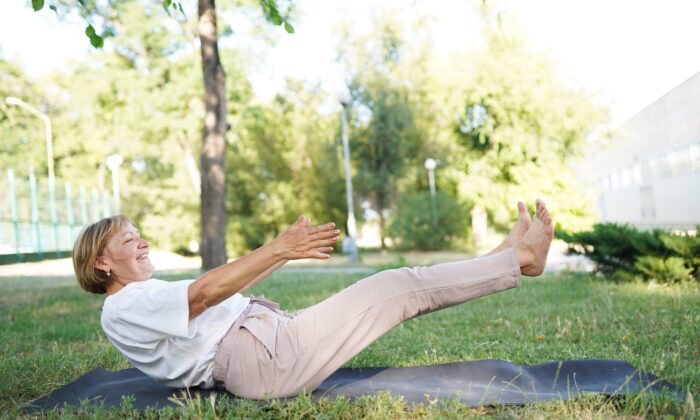 Mất cơ có thể gây ra một loạt các vấn đề sức khỏe khi chúng ta già đi — nhưng có thể ngăn ngừa được