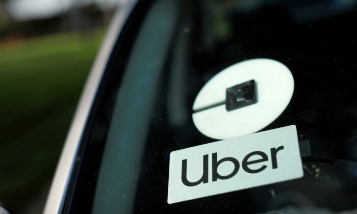 Chính phủ liên bang Hoa Kỳ trao hợp đồng vận chuyển cho Uber, Lyft
