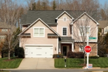 Doanh số bán nhà ở Hoa Kỳ giảm hơn dự kiến ​​trong tháng 11