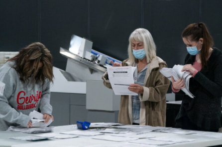 Chủ tịch Hạ viện Georgia kêu gọi xác minh chữ ký của phiếu bầu vắng mặt