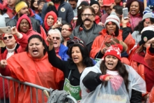 Khởi nguyên của các trường công lập: Chủ nghĩa tập thể và sự thất bại