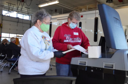 Wisconsin, Arizona chứng nhận các kết quả bầu cử vào 30/11