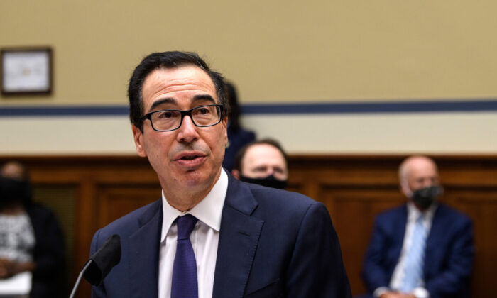 Bộ trưởng Ngân khố Steven Mnuchin - mỹ áp lệnh trừng phạt các công ty trung quốc