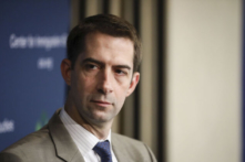 TNS Cotton cảnh báo: Trung Cộng có thể nhắm vào các vận động viên Olympic Hoa Kỳ để thu thập DNA