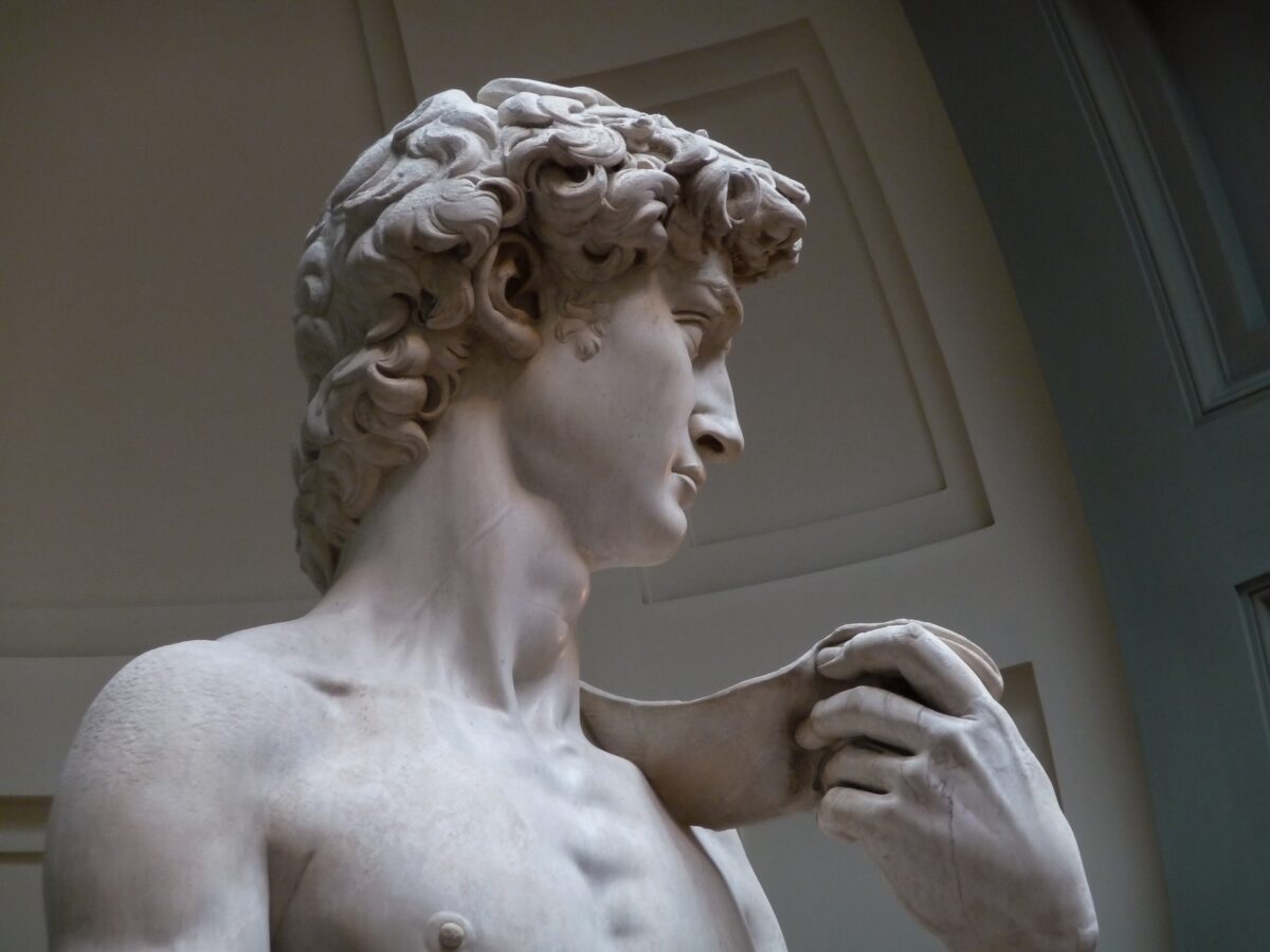 “David" của Michelangelo