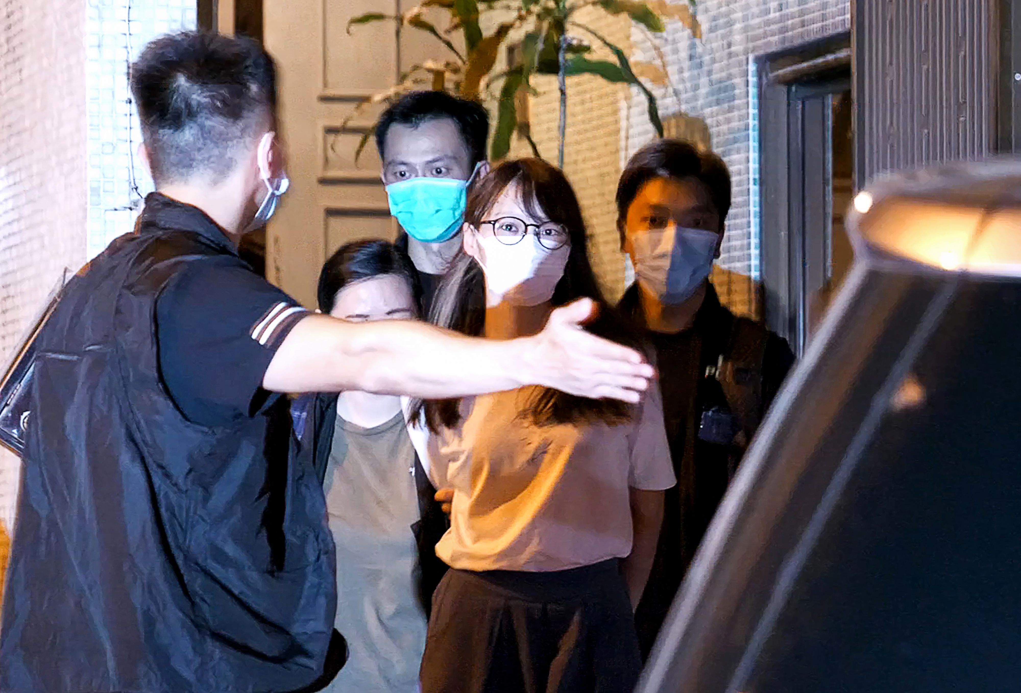 Nhà hoạt động Hồng Kông Chu Đình bị chuyển đến nhà tù cẩn mật nhất