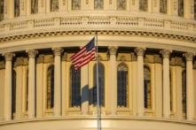 Thời khắc lựa chọn: Phép thử cho tâm hồn chúng ta