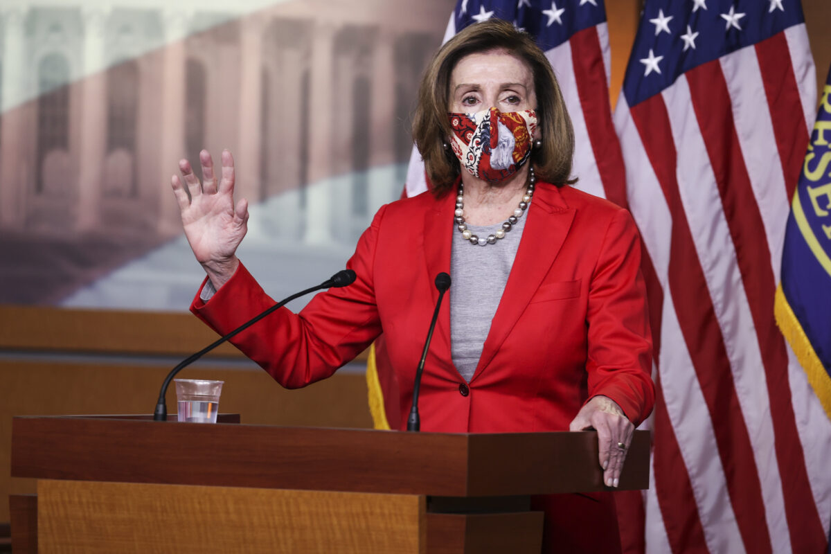 Bà Pelosi sẽ theo đuổi công bằng kinh tế