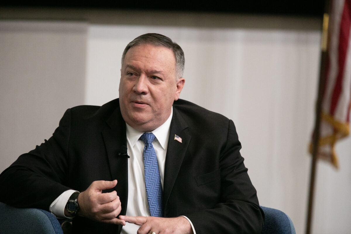 Mike Pompeo - Chính phủ TT Biden quên mối đe dọa từ Trung Quốc 