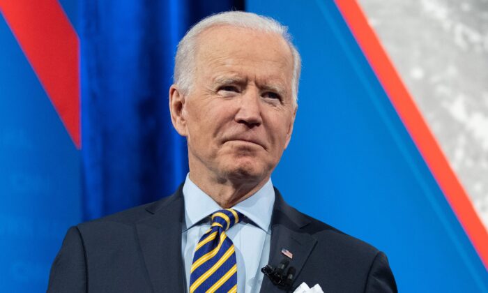 TT Biden nói Trung Cộng sẽ phải đối diện với các hậu quả do những vi phạm nhân quyền