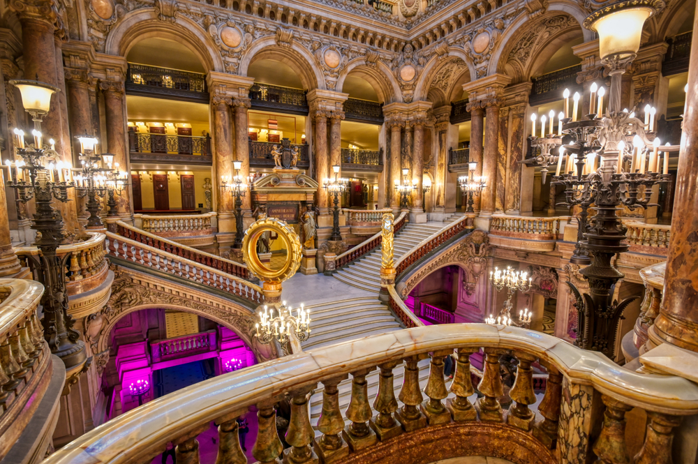  Nhà hát Opera Palais Garnier