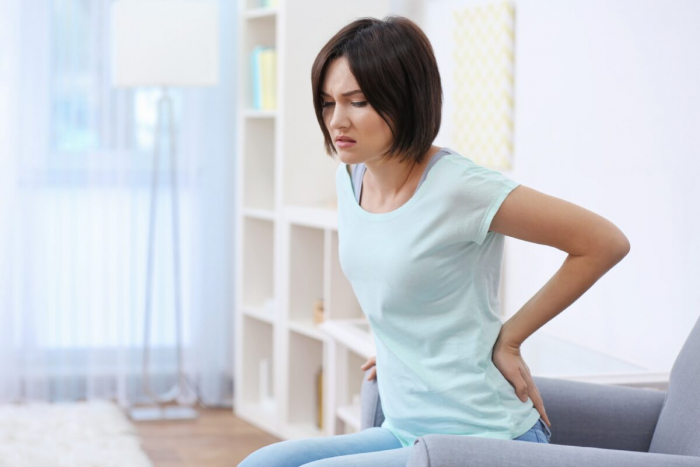Nghiên cứu: Bấm huyệt làm giảm đau lưng mãn tính