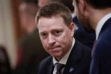 Cựu cố vấn của TT Trump: Đừng sa vào ‘Bẫy đàm phán’ của Trung Cộng