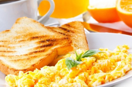 Bí quyết cho bữa sáng giúp bạn minh mẫn và tỉnh táo
