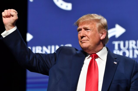 Cựu TT Trump dự định quay trở lại mạng xã hội với ‘nền tảng của riêng mình’