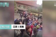 Làn sóng đòi trả tiền ở thôn Hoa Tây gây chú ý, “Thiên hạ đệ nhất thôn” tan tành