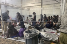 Các bức ảnh bị rò rỉ cho thấy trẻ em đang chịu đựng ‘những điều kiện tồi tệ’ tại Cơ sở Tuần tra Biên giới