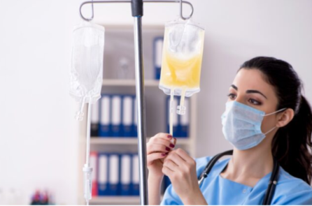 Vì sao vitamin C cần thiết trong điều trị Covid-19