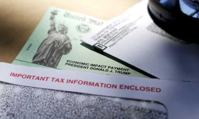 IRS bắt đầu giải ngân chi phiếu kích thích