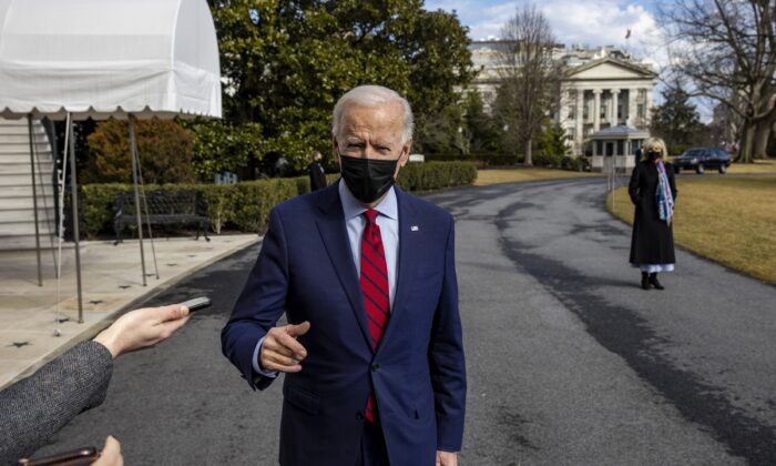 Cố vấn cao cấp của TT Biden
