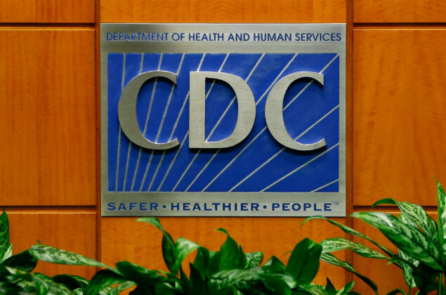 CDC: Người được chích ngừa đầy đủ không cần khẩu trang hoặc giữ khoảng cách