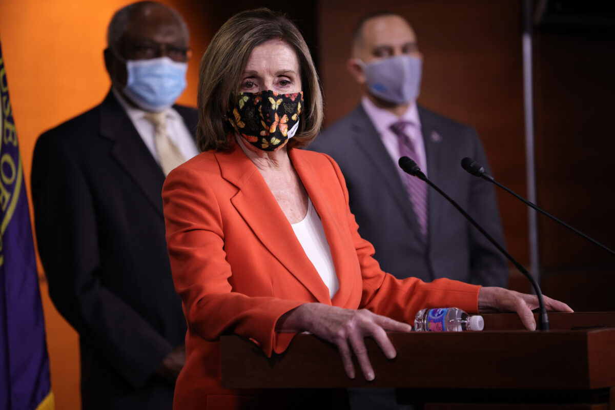  Đảng Cộng Hòa chỉ trích Pelosi