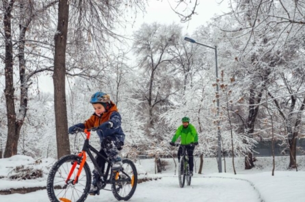 10 cách hay giúp con trẻ giảm căng thẳng do đại dịch