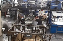 Các nhà lập pháp Hoa Kỳ lên án cuộc tấn công ‘cực kỳ tồi tệ’ vào xưởng in của Epoch Times Hồng Kông