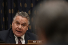 Các nhà lập pháp Hoa Kỳ truy cứu trách nhiệm về nạn thu hoạch nội tạng ở Trung Quốc