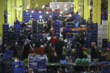 Phong tỏa toàn diện ở Thổ Nhĩ Kỳ, người dân rời khỏi thành phố