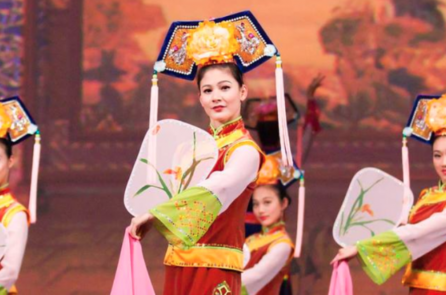 Sự thanh lịch và ưu nhã của công chúa Mãn Châu