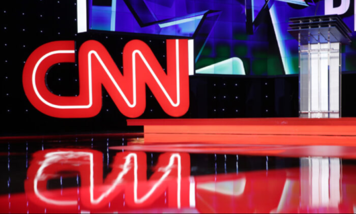 video nhân viên CNN xác nhận hại Trump
