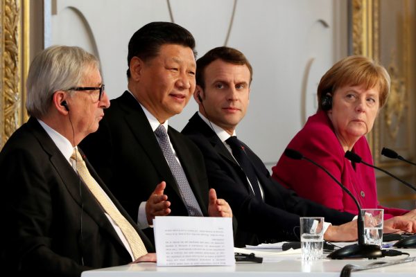 Thủ tướng Trung Quốc gặp gỡ doanh nghiệp - Tập cận bình