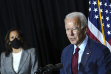 Tòa Bạch Ốc nói thương hiệu Biden-Harris là để nhấn mạnh vai trò của Phó tổng thống