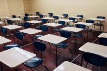 Quận của California hướng dẫn giáo viên giấu phụ huynh về các tài liệu giảng dạy chủ nghĩa Marx