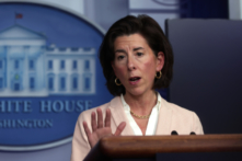 Bộ trưởng Thương mại của ông Biden: Việc ông Trump đánh thuế lên thép và nhôm đã cứu vãn việc làm cho Hoa Kỳ