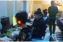 Hà Nội, TP. HCM và nhiều tỉnh thành tại Việt Nam tạm dừng nhiều hoạt động phòng dịch COVID-19