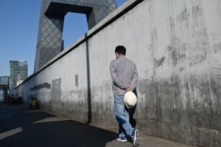 Trung Quốc đối mặt với khủng hoảng nợ khi ngày càng có nhiều doanh nghiệp nhà nước vỡ nợ