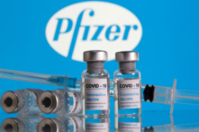 Thêm 24 ca mắc liên quan ổ dịch mới tại Bắc Giang, Việt Nam mua 31 triệu liều vaccine Pfizer/BioNTech của Hoa Kỳ