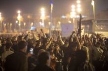 Tây Ban Nha: Tiệc đường phố ăn mừng chấm dứt tình trạng khẩn cấp