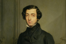 Cảnh báo của Tocqueville: Khi nền dân chủ tha hóa thành chuyên chế