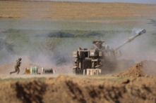 Israel ném bom nhà của thủ lĩnh đứng đầu Hamas