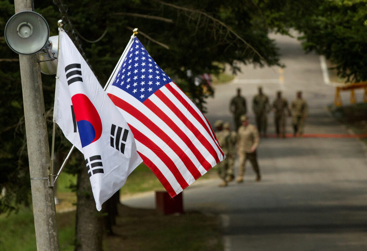 Cuộc chiến Hoa Kỳ–Trung Quốc về vi mạch bán dẫn: Nam Hàn dưới áp lực phải chọn một trong hai