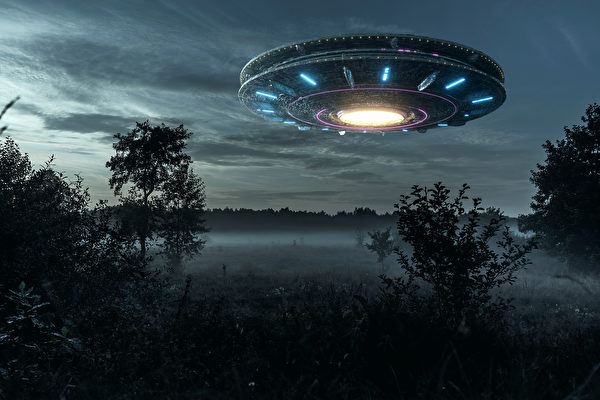 Từ trò đùa, UFO đã trở thành mối lo ngại về an ninh quốc gia của Hoa Kỳ