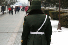 Thanh niên ở Trung Quốc thà bị trừng phạt nặng còn hơn đi lính