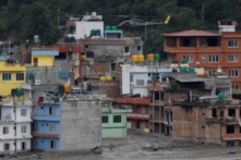 Lũ quét khiến 10 người thiệt mạng ở Bhutan và 7 người mất tích ở Nepal