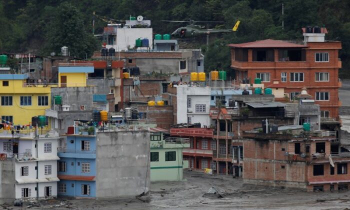 Lũ quét khiến 10 người thiệt mạng ở Bhutan và 7 người mất tích ở Nepal