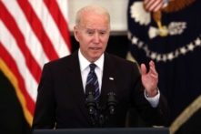 Tổng thống Biden rút lại lời đe dọa phủ quyết thỏa thuận cơ sở hạ tầng