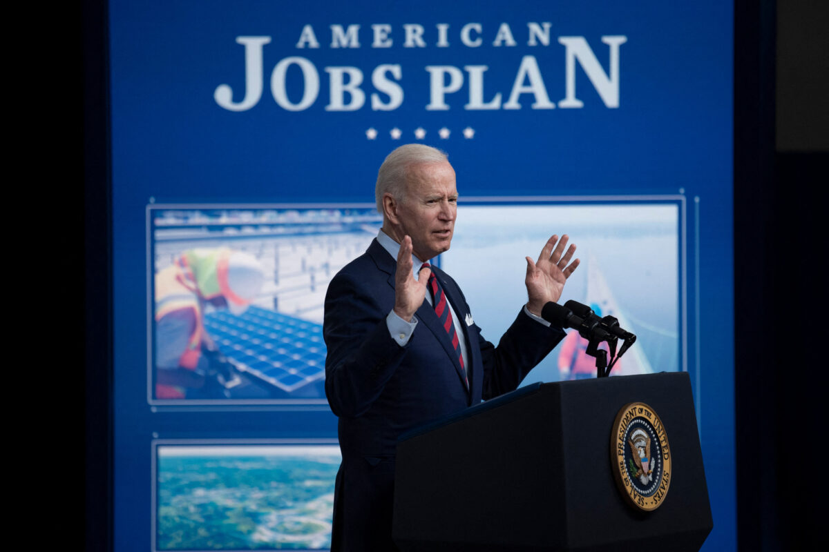 Kế hoạch Cơ sở hạ tầng của Biden sẽ là một lực cản đối với tăng trưởng kinh tế 