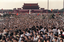 Hình ảnh: Hồi tưởng lại cảnh ngày 04/06, Quảng trường Thiên An Môn đổi màu sau một đêm